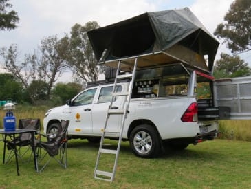 Bushlore Toyota Hilux 2 Pers. (HilC2), Fahrzeugabbildung