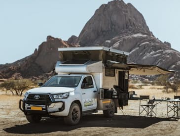 Asco Car Hire Toyota Hilux Bushcamper 4x4 2P K, Fahrzeugabbildung