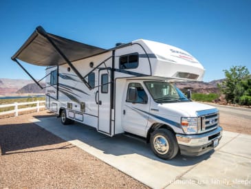 El Monte RV Class C Family Sleeper [FS] 30-32ft, Fahrzeugabbildung