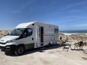 Maui Rentals 4-Bett (M4Bi), Fahrzeugabbildung