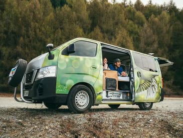 Escape Campervans Plus Camper - Self Contained, Fahrzeugabbildung
