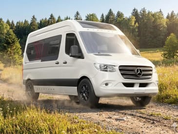 Touring Cars Van 4x4 Automatik, Fahrzeugabbildung