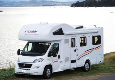 Cruisin Motorhomes Deluxe 6 Bett