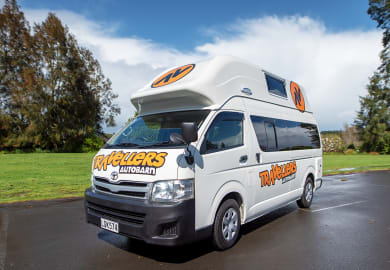 Travellers Autobarn HI5 Camper