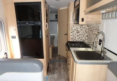 Owasco Motorhome C23