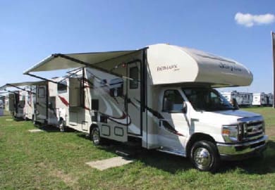 Owasco Motorhome C26 Slide-Out