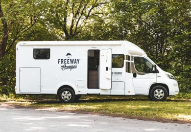 FreewayCamper RV - Teilintegriert 750