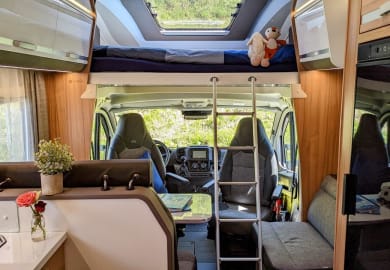 FreewayCamper RV - Alkoven 600 für 4