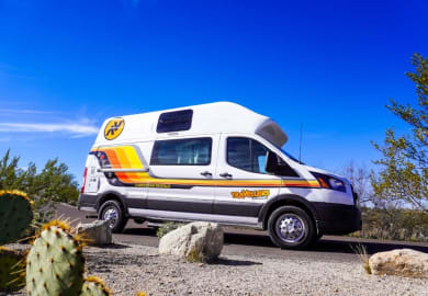 Travellers Autobarn Hi5 Campervan