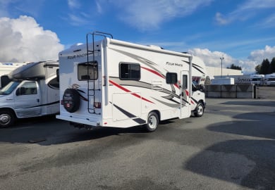 Meridian RV C-Medium