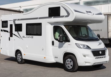 Camper Iceland Motorhome 6 FRIGG