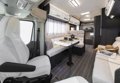 FreewayCamper RV - Teilintegriert 750 für 6