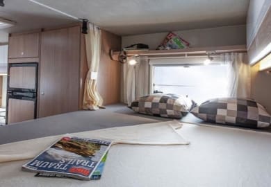 FreewayCamper RV - Alkoven 750 für 4