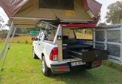 Bushlore Toyota Hilux 4 Pers. (HilC4)