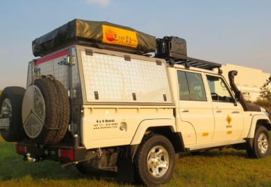 Bushlore Toyota Land Cruiser 2 Pers. (CruC2)