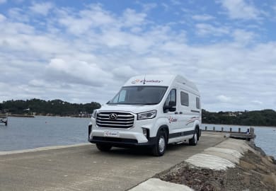 Cruisin Motorhomes Rover