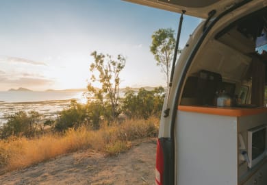 Travellers Autobarn HI5 Campervan