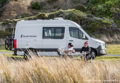 Pacific Horizon 2+1 Motorhome