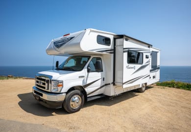 Road Bear Class C 26-28 ft