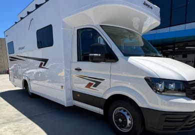 Let's Go Jayco 5 Bett Excursion