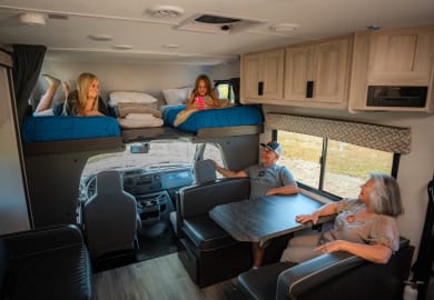 CanaDream MHX Motorhome