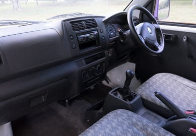 Campervan Village Mystery Machine 2-Seater Hightop