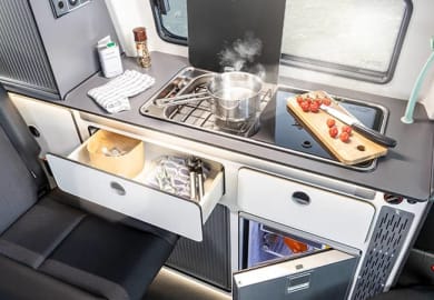 DRM GreenCamper M4GC mit Anhängerkupplung