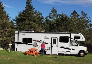 CanaDream MHL Motorhome