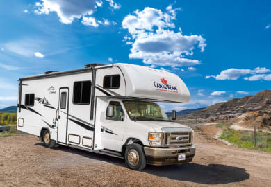 CanaDream MHL Motorhome