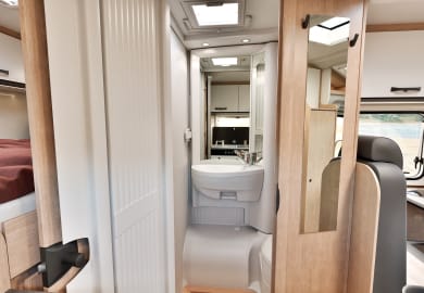 CROSSRENT Voyager Series