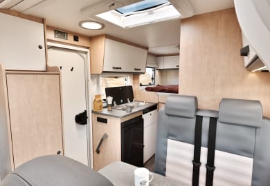 CROSSRENT Voyager Series