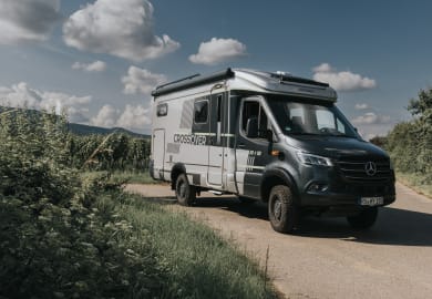 CROSSRENT Overlander Ultimate