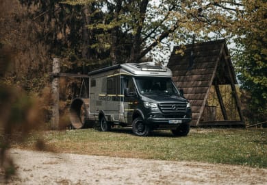 CROSSRENT Overlander Ultimate