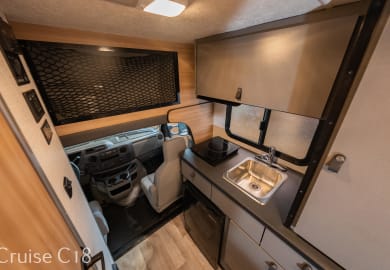 Cruise America C18 Ultra Compact