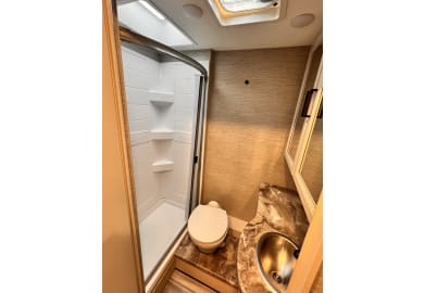 Road Camper C4 Class C ab 29ft