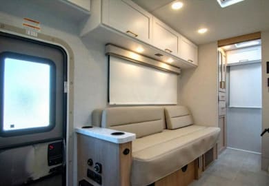 Meridian RV C-Small