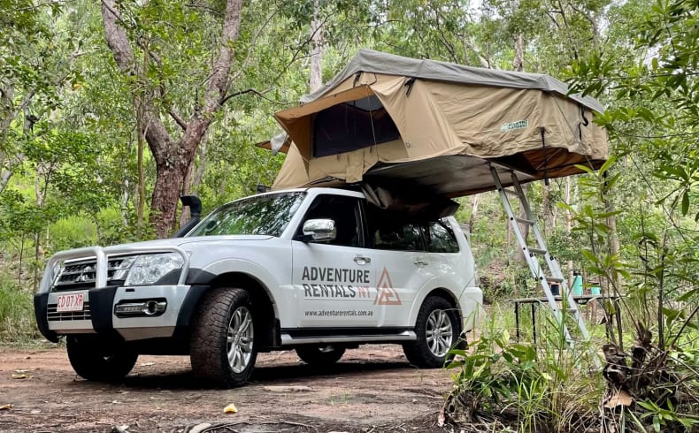 Adventure Rentals Mitsubishi Pajero 4WD Camper, Fahrzeugabbildung