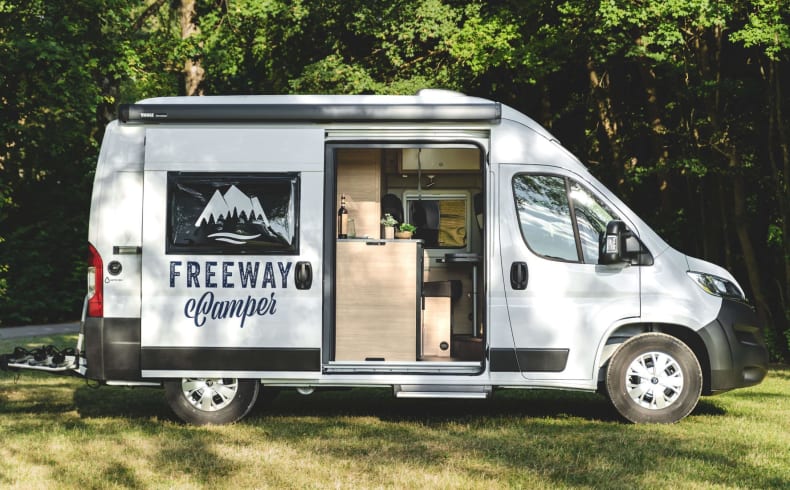 FreewayCamper Campervan 540 für 2, Fahrzeugabbildung