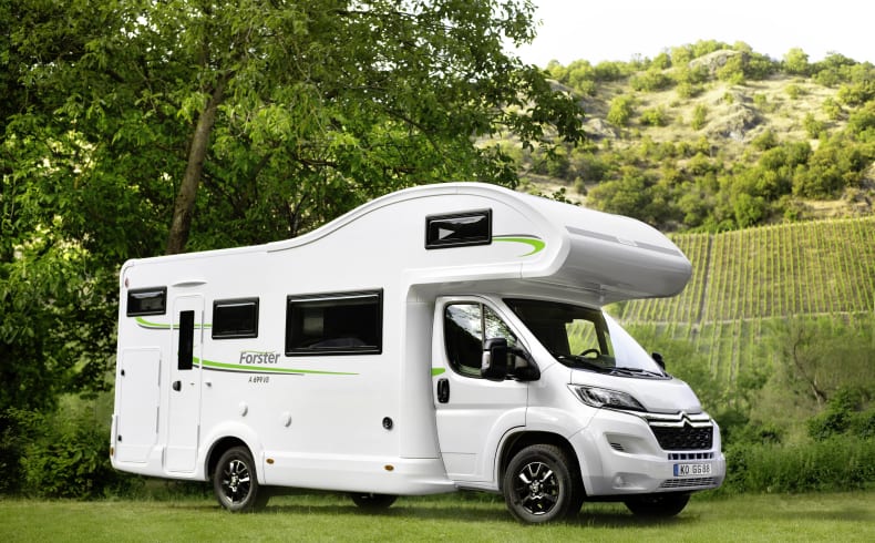 DRM Deutsche Reisemobil Vermietung Family Palace F6, Fahrzeugabbildung