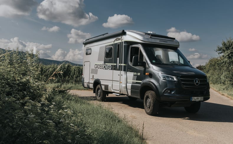 CROSSRENT Overlander Ultimate, Fahrzeugabbildung