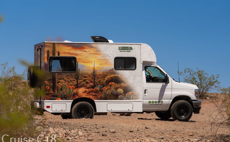 Cruise Canada C18 Ultra Compact, Fahrzeugabbildung