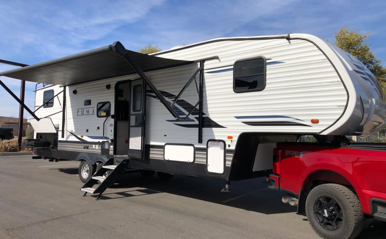 Road Camper C7 PickUp + Caravan, Fahrzeugabbildung